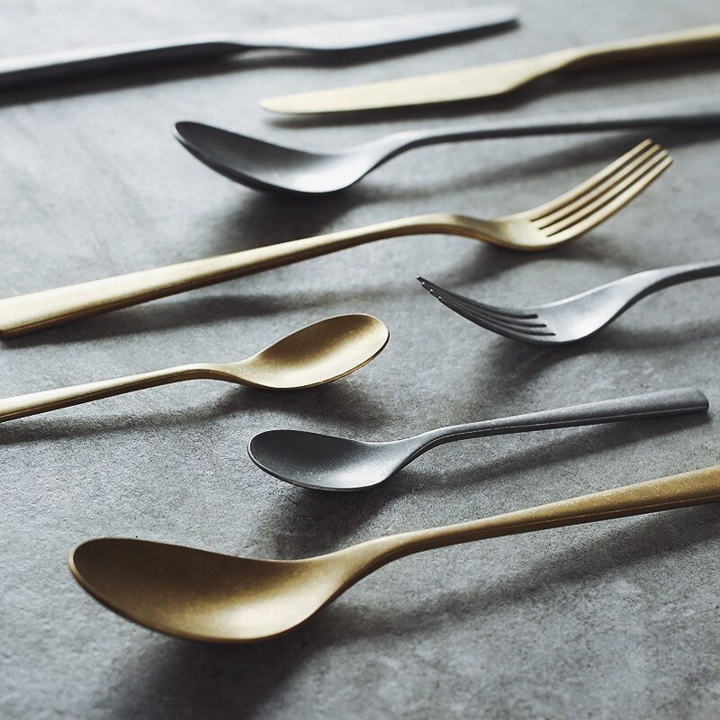 4 stk/sett retro bestikk middagssett gammelt servise 304 rustfritt stål gullgaffel skje kniv sett bestikk servise restaurant