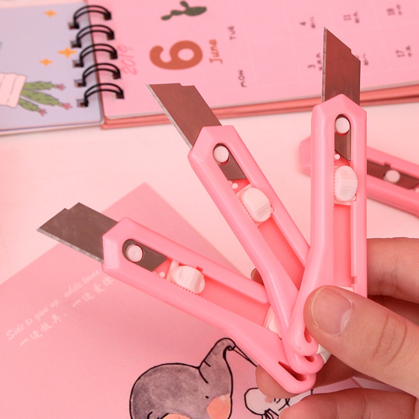 Cuchillo artístico de plástico con dibujos Kawaii para niños y estudiantes, navajas de corte de papel, material de papelería para la escuela y la Oficina