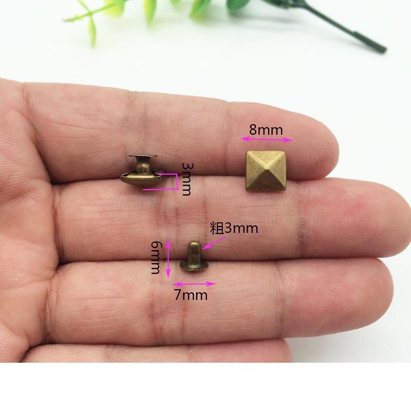600 stuks piramide vierkante spijkers 8/12/15mm lederbewerking spikes klinknagels punk kop nagelhoofden spijkers voor tas riem kleding schoenen DIY-projecten, met boorpriem en knop (brons, zilver