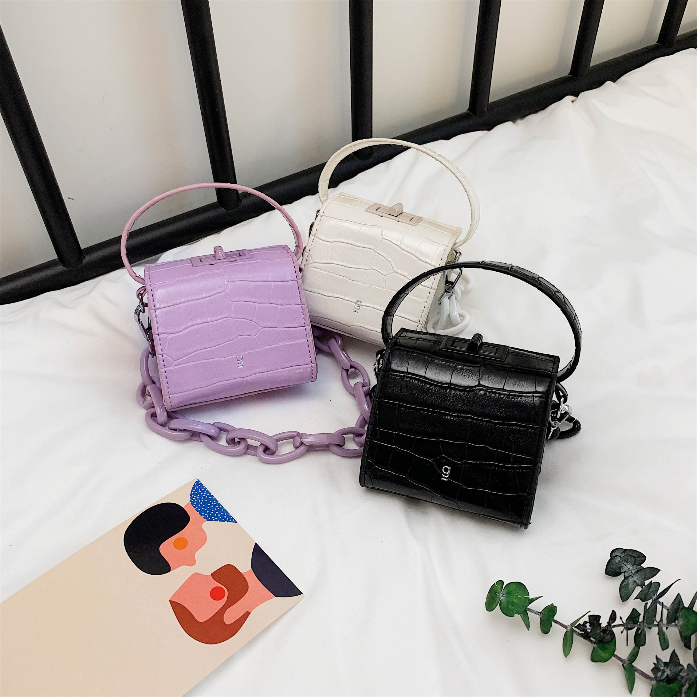 Acryl Dikke Ketting Mini Effen Kleur Pu Lederen Crossbody Tassen Voor Vrouwen Dame Doos Vorm Schouder Handtassen En Portemonnees