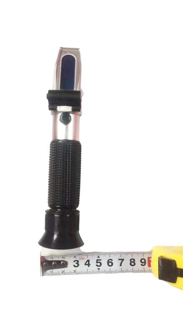 Kegland PORTABLE REFRACTOMETER WITH ATC & LED Grandado