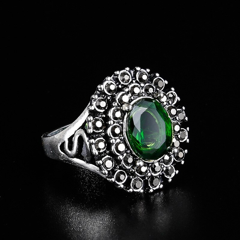 Retro Ring Silver Color Dripping Oil Carving Flower Ring Party Girl Green Jewelry