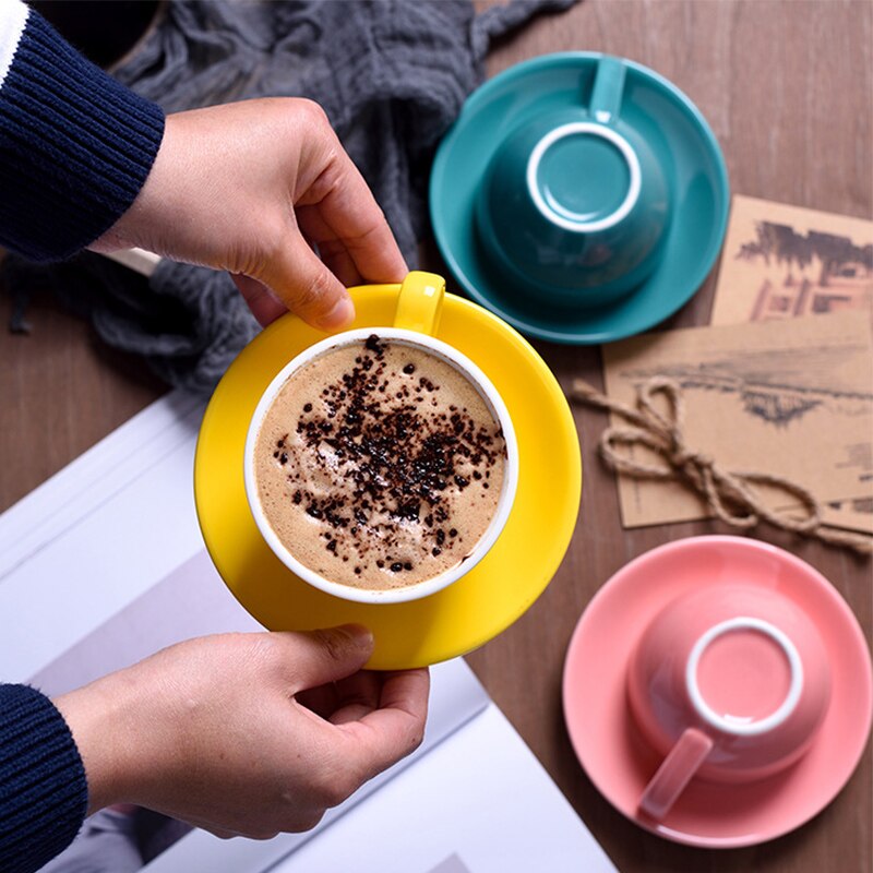 220ml keramiske kaffekopper kaffekoppsett europeisk stil cappuccinokopper for latte mokka te kaffekopp med tallerken