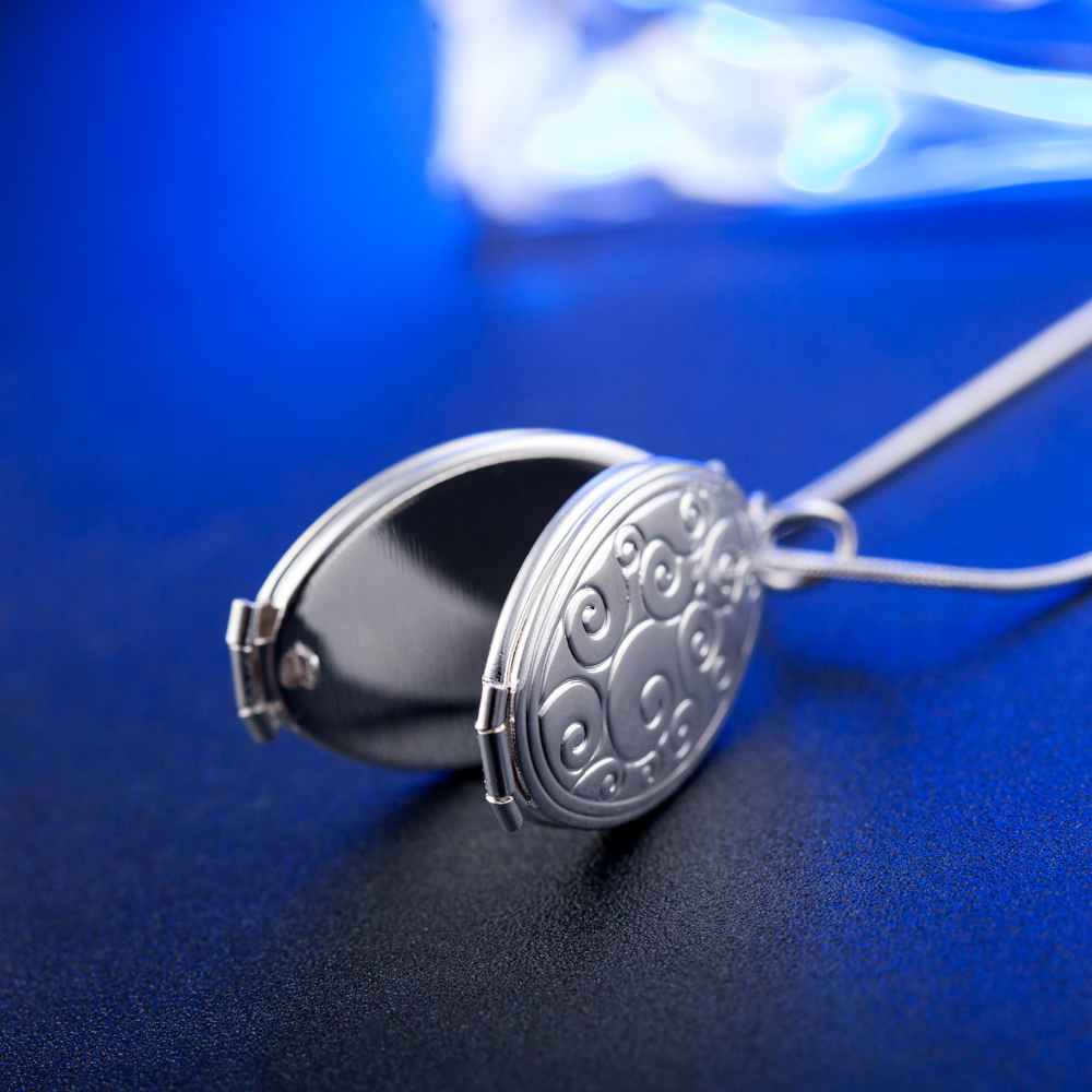 Gold/Silver Color Women Memory Photo Frame Case Jewelry Big Box Necklace & Pendant for Ladies Girls Bijoux Chain