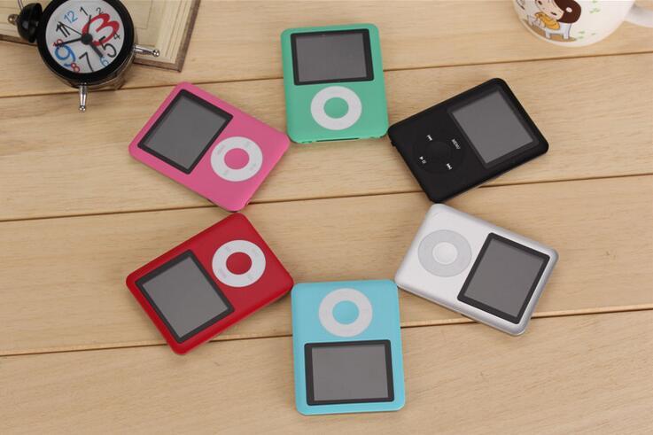 Smilyou 32gb minispiller 1.8 tommers lcd-skjerm  mp3 mp4 musikkspiller metallhus  mp4 spillerstøtte e-boklesing fm-radio