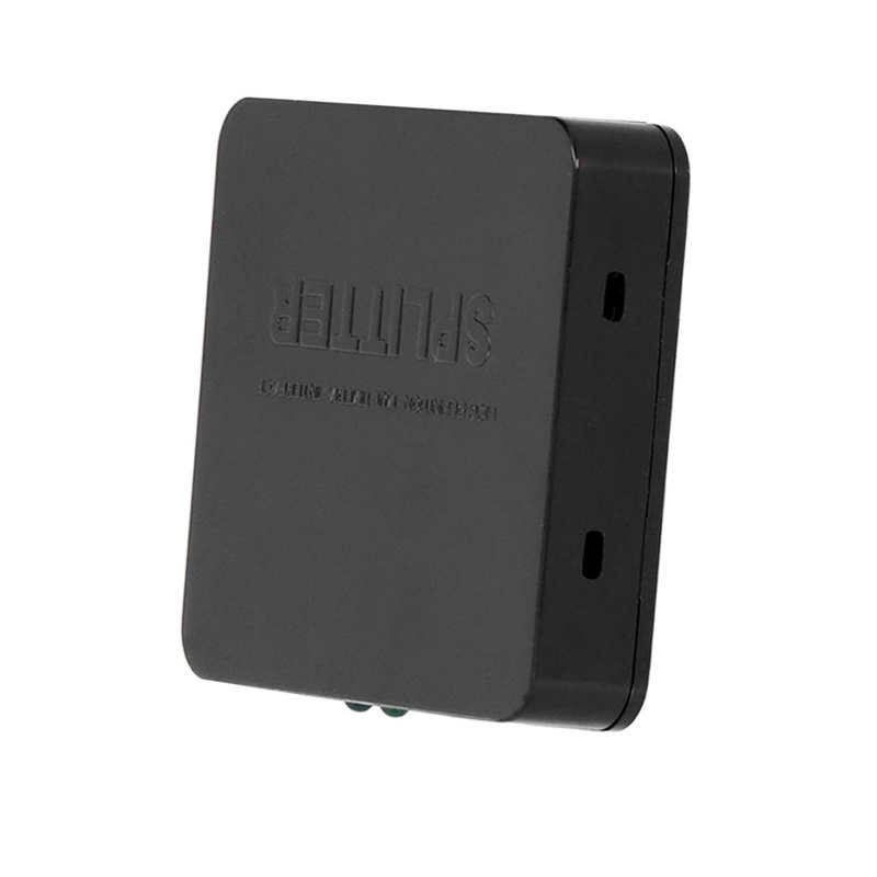 1 Input 2 Output Splitter 1 Input 2 Output ‑Compatible Splitter Adapter for Projector for Multimedia