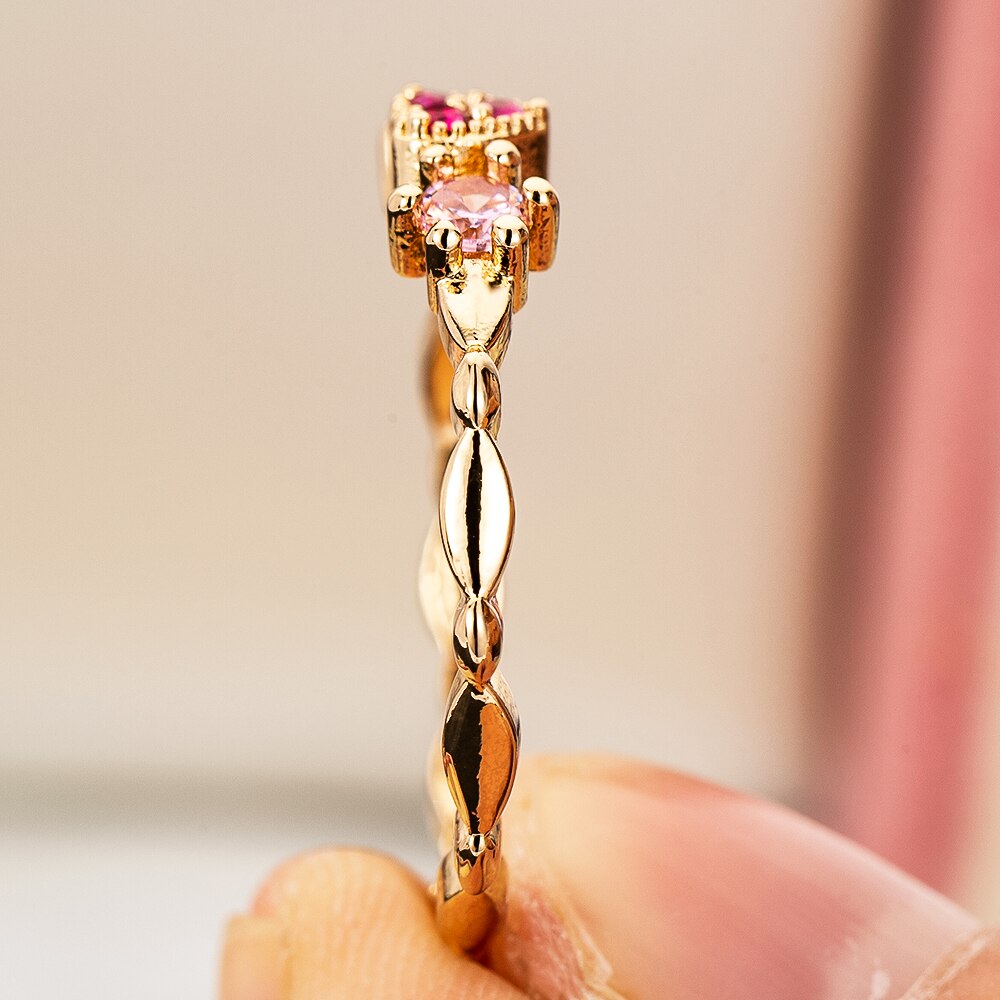 Goud Kleur Koperen Hartvormige Trouwringen Voor Vrouwen Leuke Cubic Zirconia Engagement Ring Sieraden Accessoires