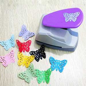 4.7cm Butterfly 3D Shape Board Punch Paper Cutter For Greeting Card Scrapbooking Machine Handmade Hole Puncher: STYLE2