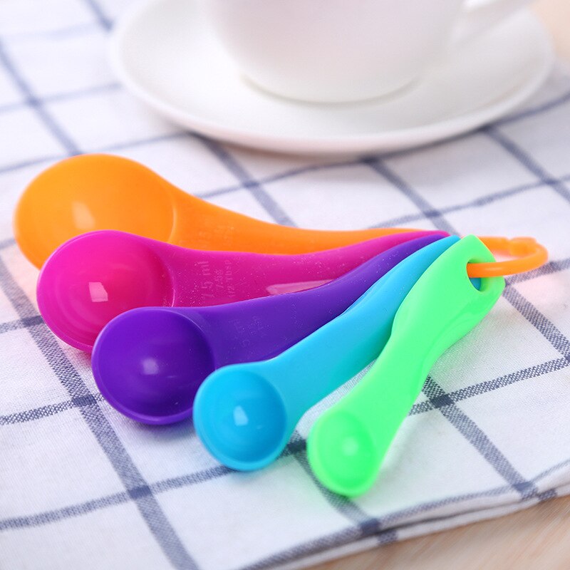 5Pcs/set Lovely Colorful Plastic Measuring Cups Measure Spoon Kitchen Tool Kids Spoons Measuring Set Tools For Baking Coffee Tea