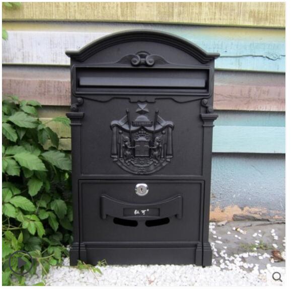 Lockable Secure Mail Letter Post Box Vintage Metal Mail Box Garden Ornament Retro wall-mounted Mailbox CW238: 4