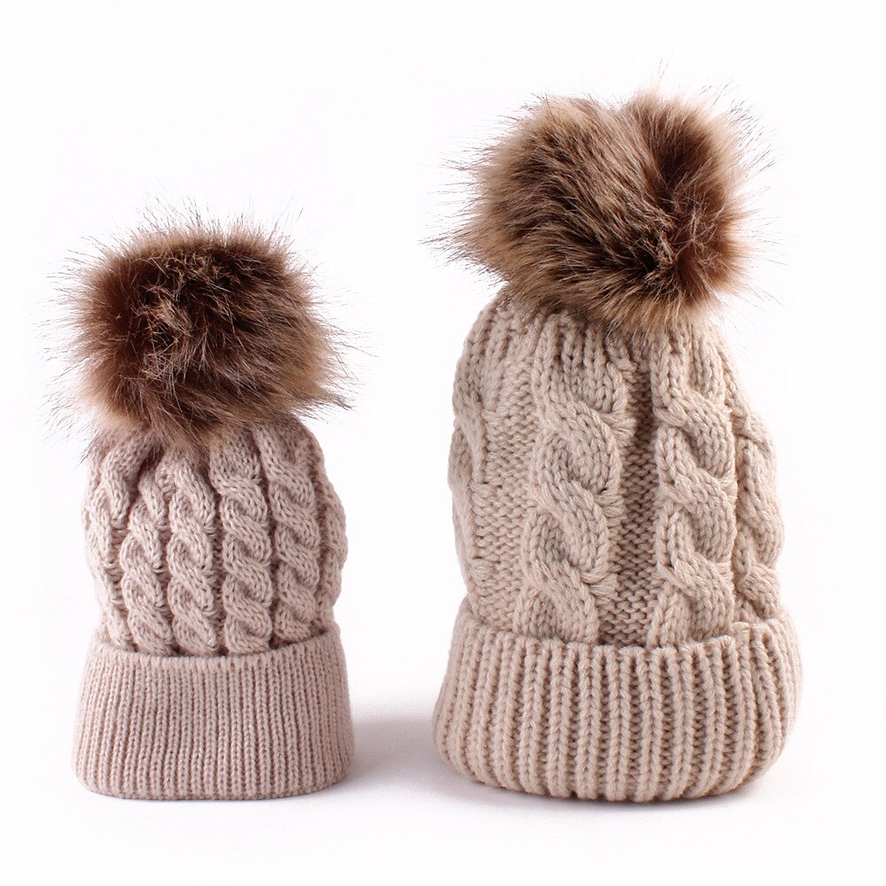 Nueva madre Infantil chico bebé niño tejido cálido de invierno Gorro con piel Pom sombrero bola tapa para adultos y niños familia juego gorras sombreros