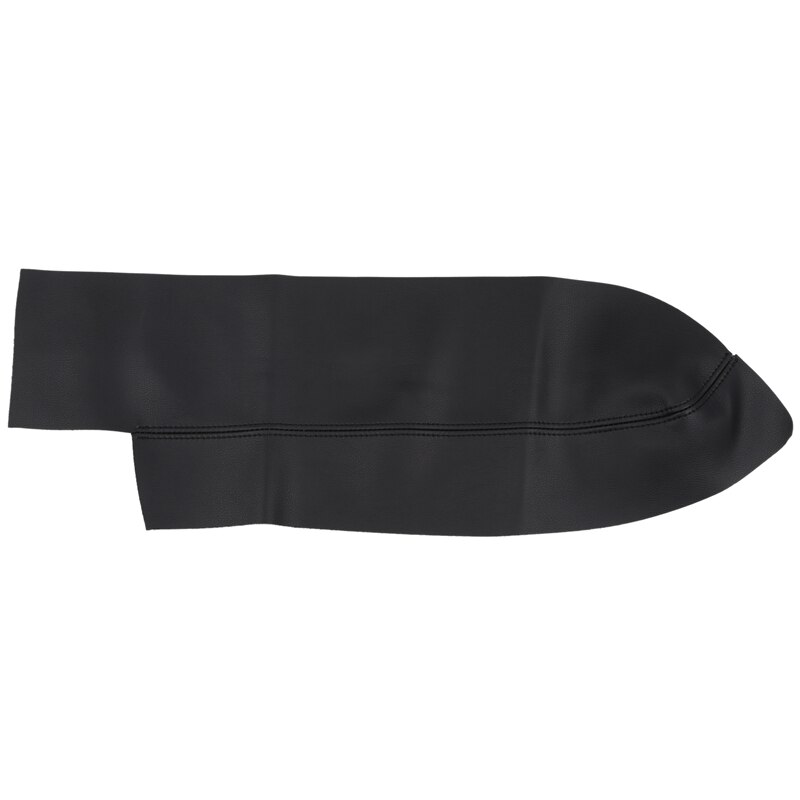 Paar leren auto-onderdelen voor de voordeurpanelen en armsteunen van een honda crv 2007