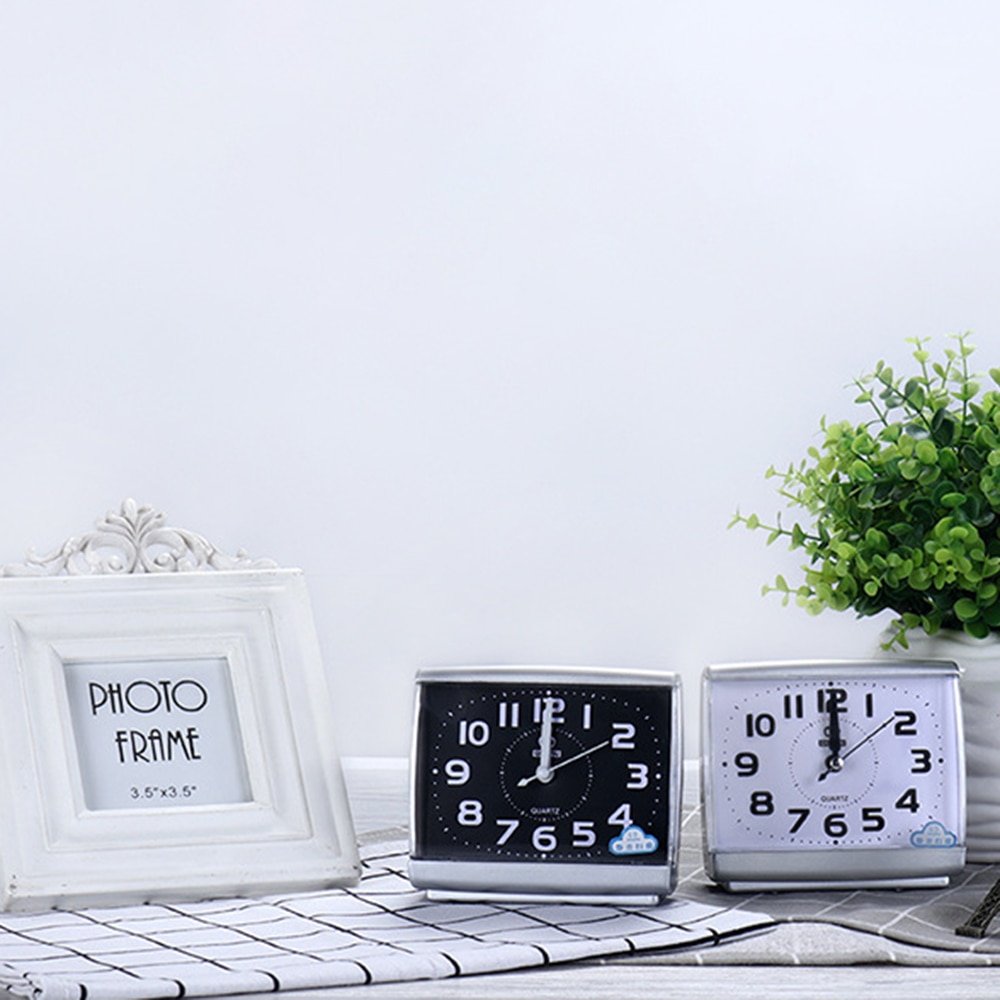 Silent Alarm Clock 5 Minutes Wake Up Clocks Silent Sweep Student Awaken Clock Bedroom Desktop Home Decoration Simple