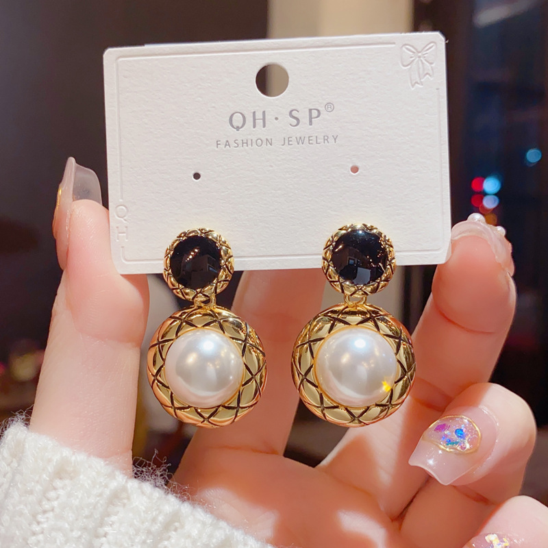 Boucle d'oreille coréenne avec pendentif en Imitation de perles pour femmes, tendance, cœur rond, fleur, nœud papillon, goutte d'eau, accessoires de bijoux élégants: Zinc bleu plaqué