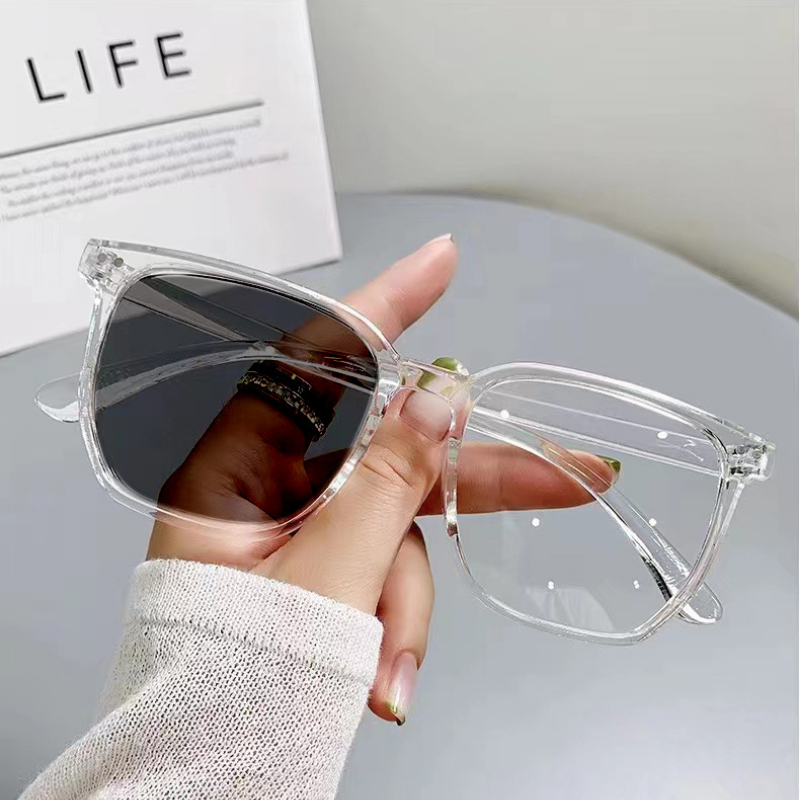 Photochromic Myopia Glasses Man Woman Square Anti Blue Light Finished Prescription Eyewear Ultralights Retro Glasses: Blue / +550