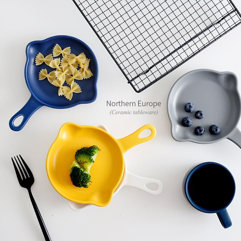 Matte Ceramic Baking Dish Round Plate Pasta Lasagna Pan with Single Handle Fruit Salad Dinner Plate Nordic Baking Dish Tray