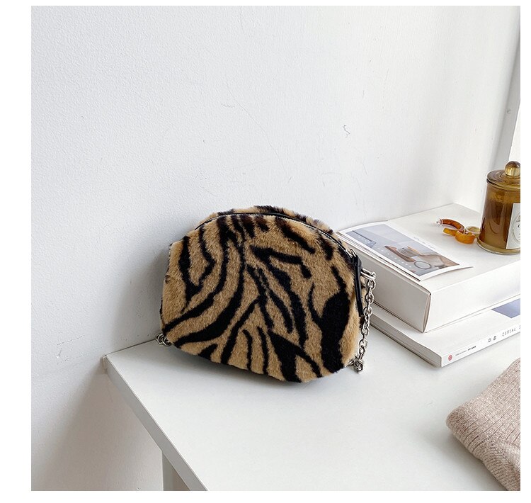 hiver sac axillaire paquet polaire femmes Mini doux court en peluche avec fermeture éclair petite femme sac à main de luxe dames: Zebra Brown