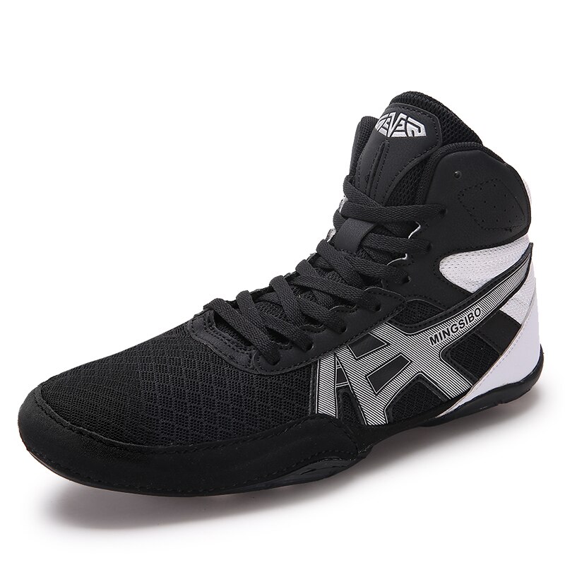 Breathable Boxing Shoes Flighting Sneakers Comfortable Wrestling Shoes Male Training Wrestling Footwears: Black / 11