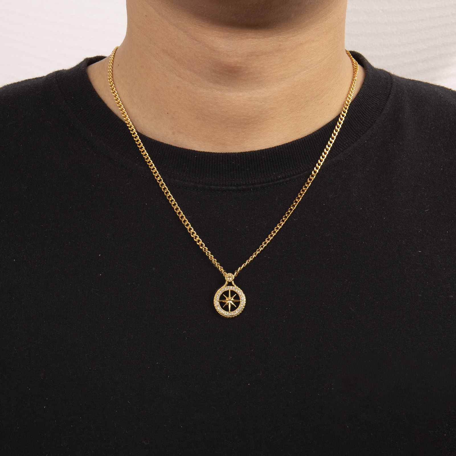 Cadena de acero de titanio chapada en oro de 18 quilates, collares de brújula CZ, joyería de hip hop SKZ, colgante de escenario, collar de circonia cúbica KPOP Merch