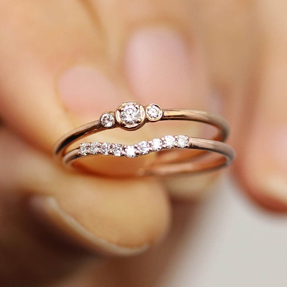 2Pcs/Set Delicate Round Engagement Ring Rose Gold Zircon V-curve Ladies Ring Set