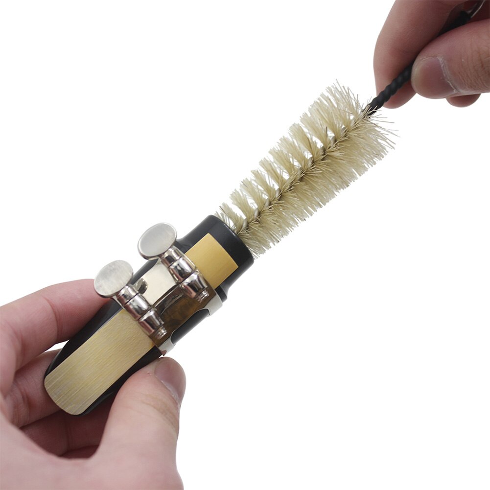 YZNLife Saxofoon Reiniging Zorg met Case Kit Inbegrepen Duim Rest Kussen Reed Case Mondstuk Borstel Mini Schroevendraaier Reinigingsdoek voor Clarinet, Fluit en Wind & Woodwind instrument YZNLife Saxofoon Reiniging Zorg met Case Kit Inbegrepen Duim Rest Kussen Reed Case Mondstuk Borstel Mini Schroevendraaier Reinigingsdoek voor Clarinet, Fluit en Wind & Woodwind instrument
