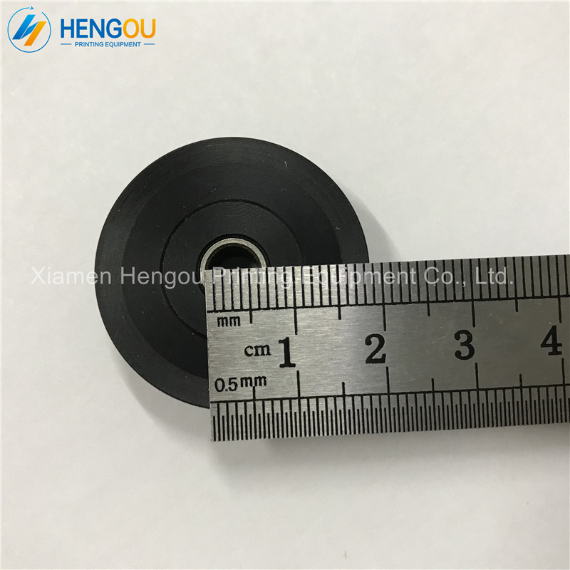 2 stück hengoucn  sm52 gummiwalzenförderer 89.016.236 32 x 10 x 6mm