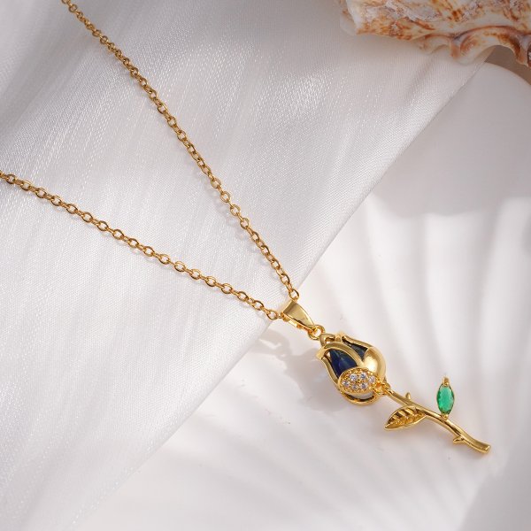 Collar con colgante de tulipán de acero inoxidable ligero de lujo para mujer, cadena de Color dorado, collar de flores, de joyería de la suerte para niñas: Bañado en rodio de imitación