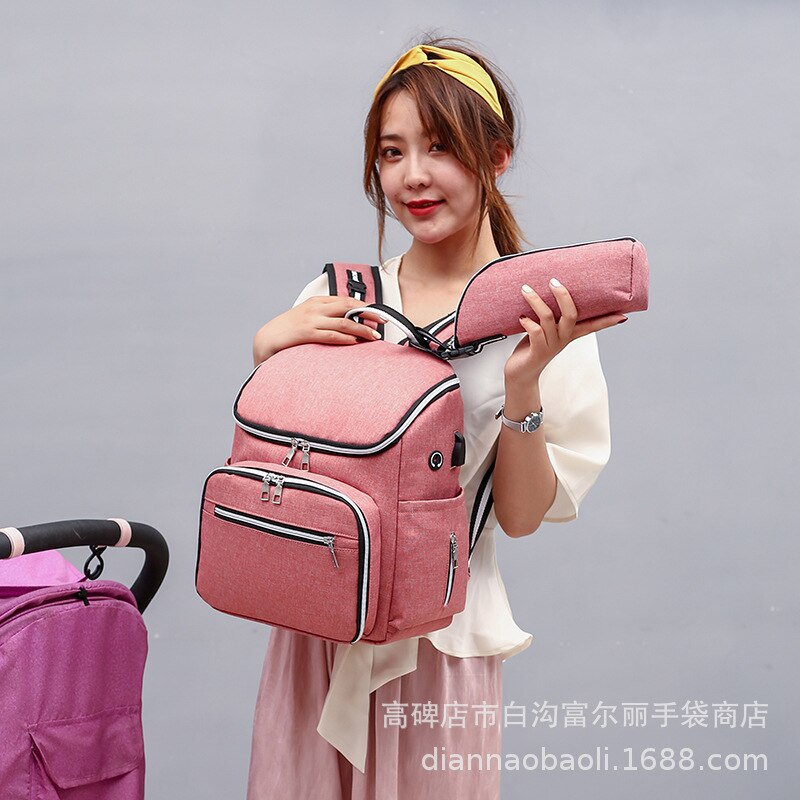 Novo estilo coreano-estilo versitile moda grande volume saco de fraldas luz resistente ao desgaste à prova dusb água mãe e bebê mochila usb charg