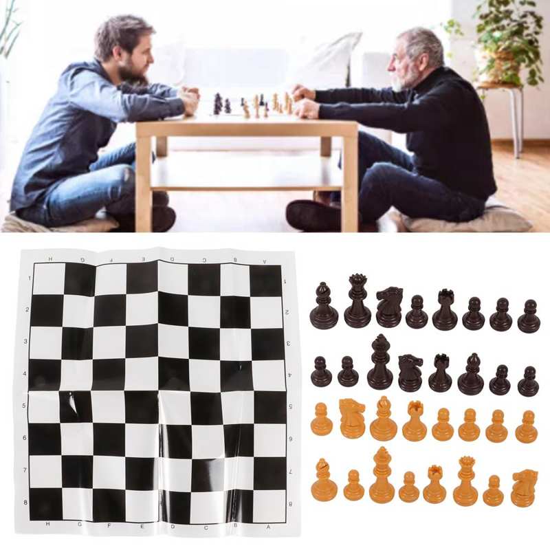 International Standard Chess Set PS Plastic Easy To Store Plastic International Chess with Chessboard for Outdoor