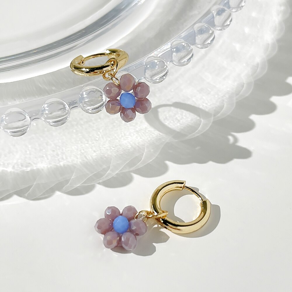 Peri&#39;sbox Boho Candy Kleur Acryl Daisy Hoop Earring Voor Vrouwen Multicolor Cute Flower Charm Huggie Oorbellen Zomer Sieraden: purple