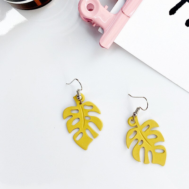 Hollow Monstera Leaf Oorbellen Vrouwen Acryl Tropische Plant Leuke Oorbellen Beach Party Girl Bohemian Sieraden: yellow