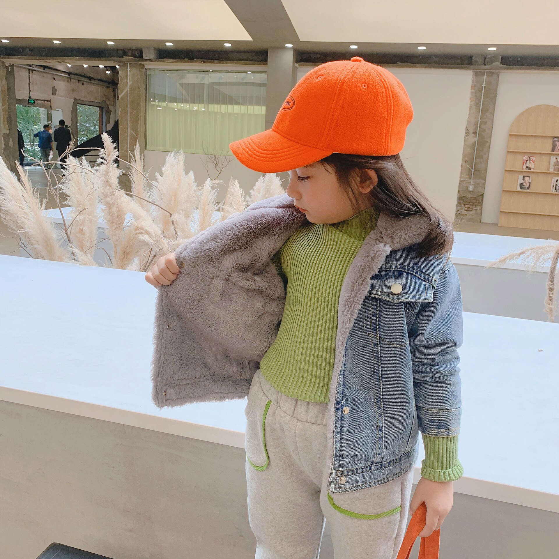 Girls Faux Fur Denim Jacket Plush Denim Shirt Toddler Boys Winter Short Coat Kids Jackets for Girls Long Sleeve Single Breasted