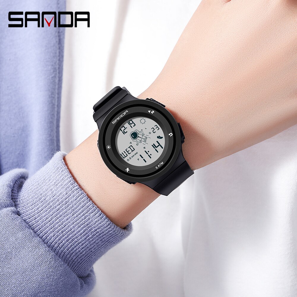 Creatieve Outdoor Sport Horloge Mannen Mode Eenvoudige Elektronische Horloge Man 50M Waterdichte Horloges Voor Jongens Meisjes klok