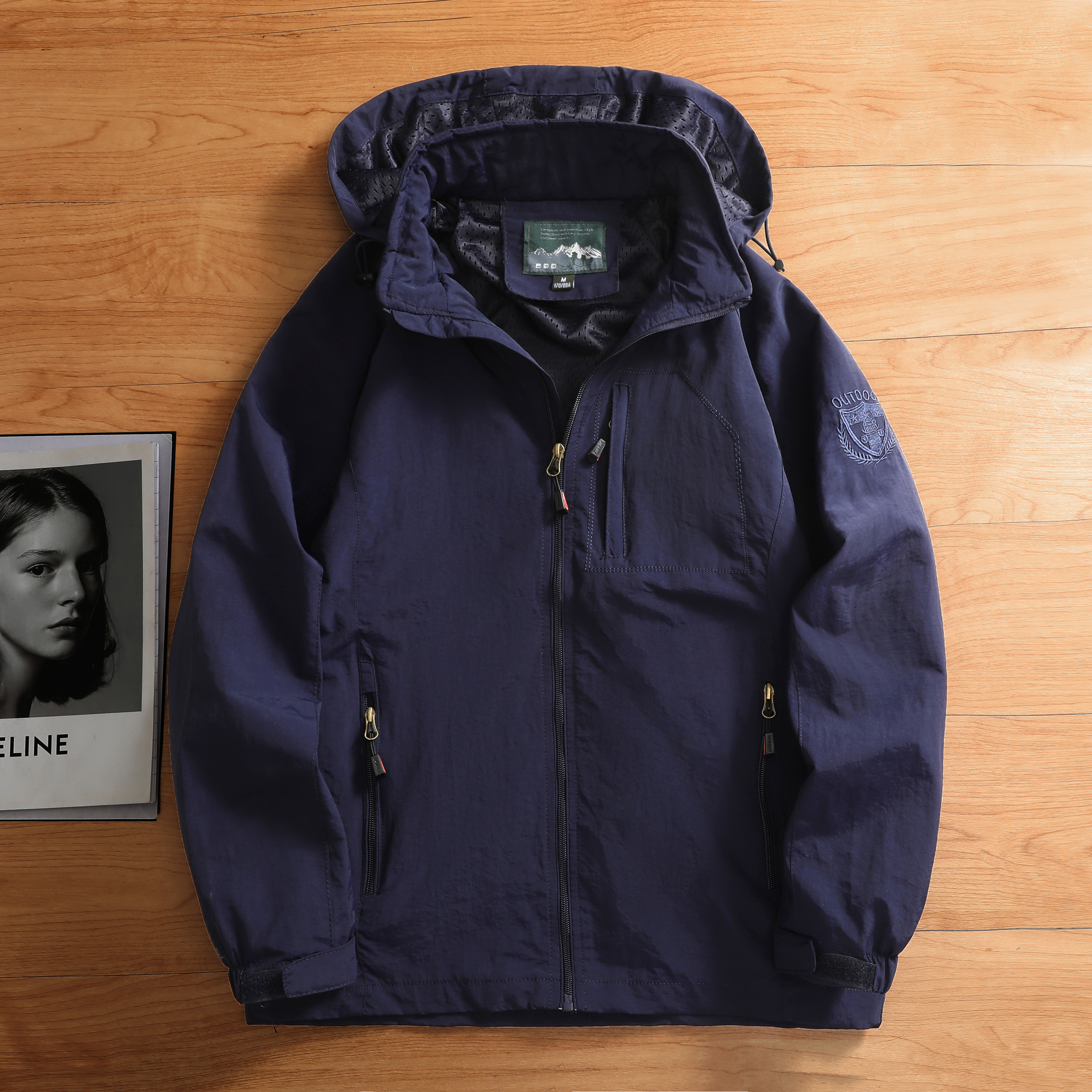 Caminas al aire libre para hombre, deportes, ocio, impermeable, resistente al viento, multibolsillos, sombrero desmontable, chaqueta, chaqueta: XL / Azul marino