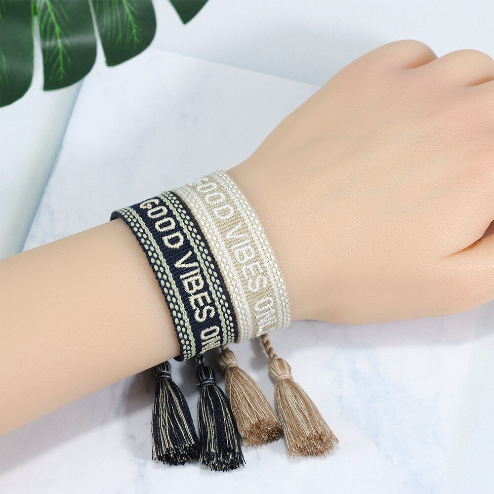 Hand Geborduurde Pols Band Kwastje Brief Vibes Gevlochten Armband Vrouwen Sieraden Goede