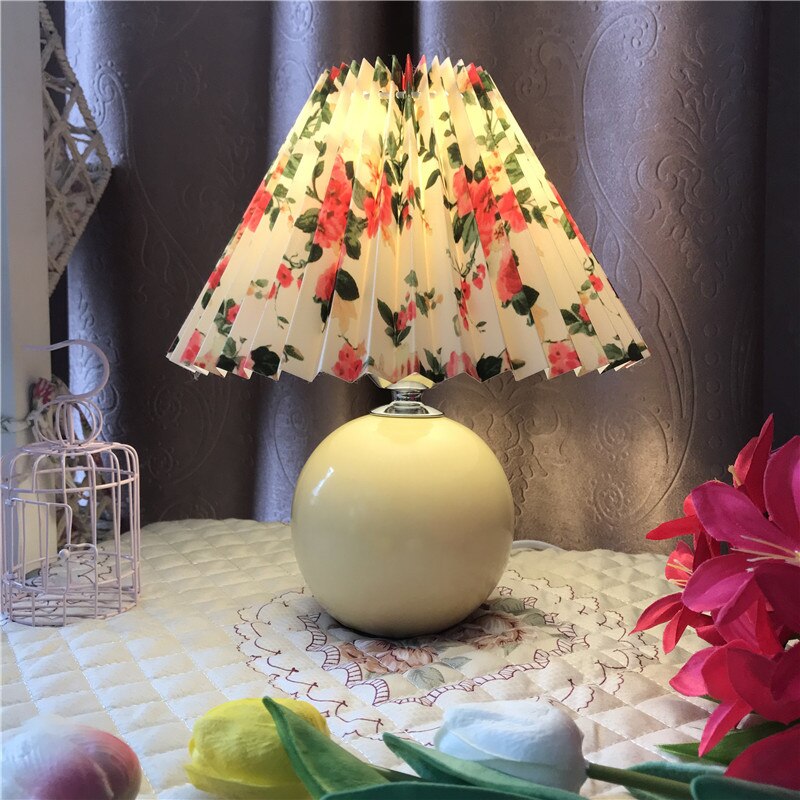 Europese moderne geplooide vouw led tafellampen slaapkamer bureaulamp hout rotan staande lamp studeerkamer leeshuis decoratie verlichtingsarmaturen: Stijl 13