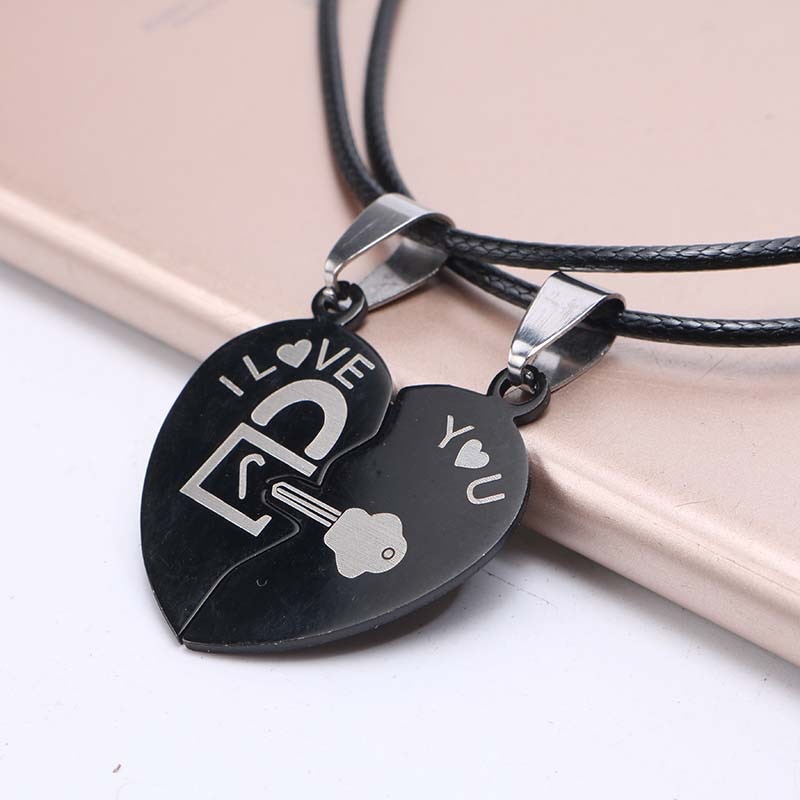 Couple Necklace Two Halves of Heart Splicing Pendant Black Love Key and Lock Men and Women Love Heart Necklaces