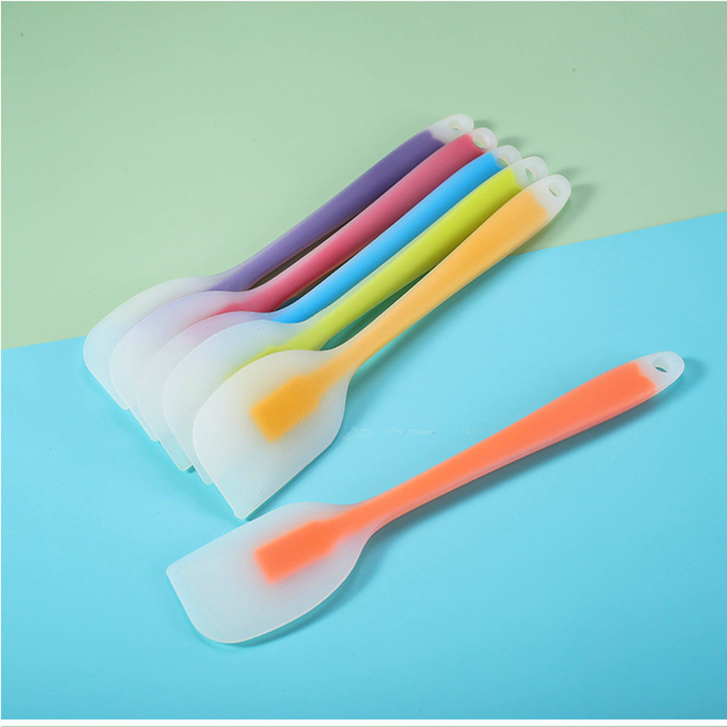 Spatule en silicone souple, pelle en caoutchouc antiadhésif, grattoir à gâteau, outil de cuisson de beurre de alimentaire, outils de boulangerie couleur
