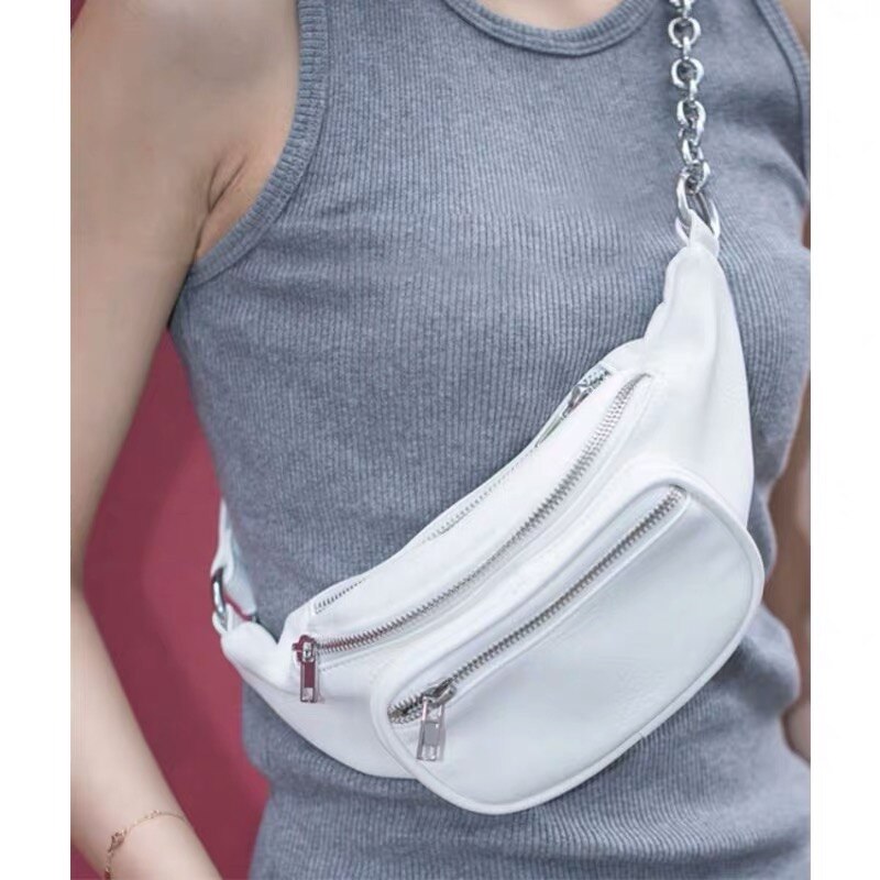 Riñoneras de cuero con cadena para niñas, bolsos de cintura de viaje con bolsillos, de de , color blanco y negro: white