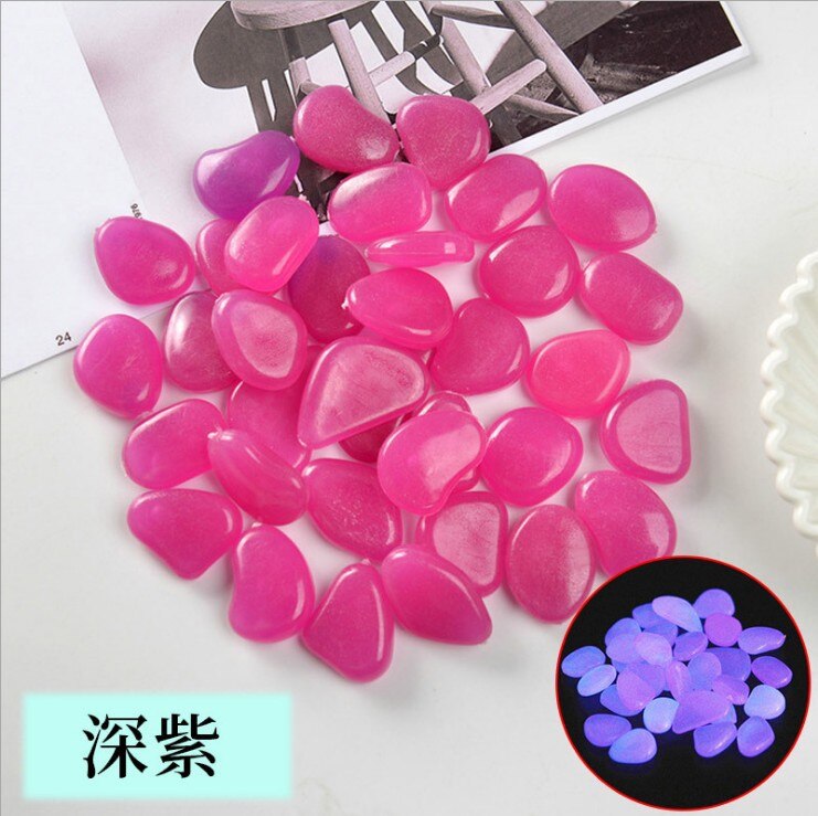 50/100 stücke Leucht Stein Glow Felsen Aquarium Mix Farbe Steine für Outdoor Gehwege Home Garten Yard Decor Fisch tank Kies Felsen: 100PCS / PURPLE