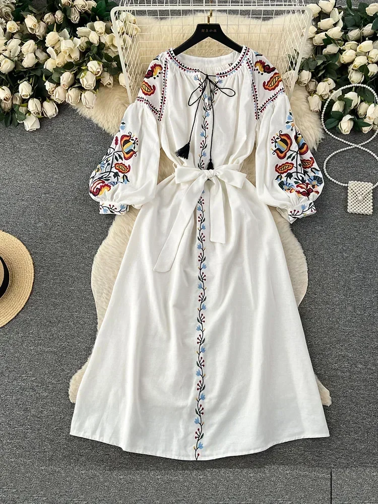 Boho-Kleid für Damen, Jahrgang-Stil, Ethno-Stil, Laterne, langärmelig, bestickt, Rundhalsausschnitt, schmales A-Linien-Kleid aus Baumwolle und Leinen