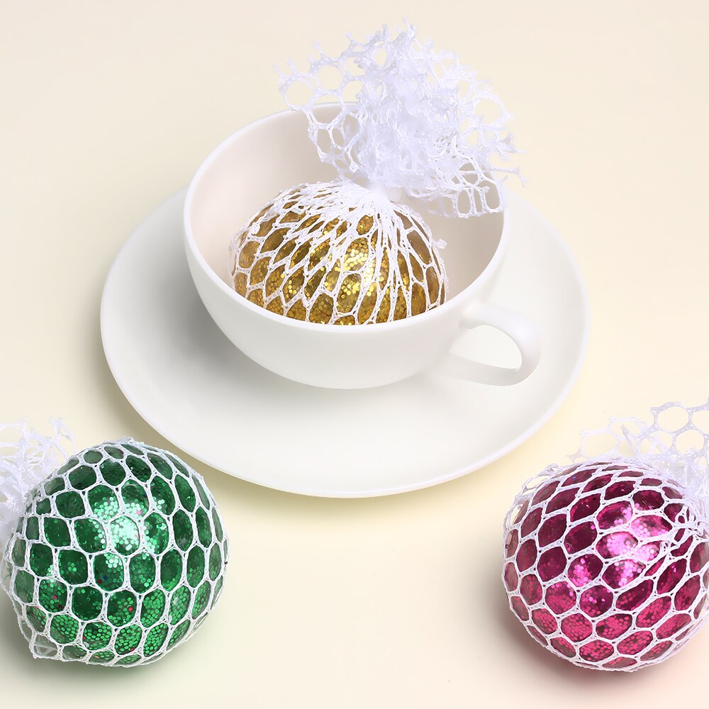 1pc glanzende kleuren knijp stressverlichters speelgoed anti-stressbal nieuwigheid leuke spetterende druivenluchtballetjes voor kinderen grappig