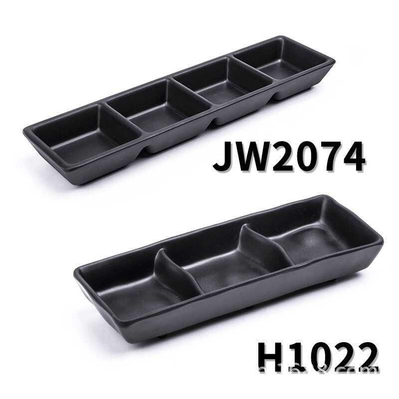 Plat d'assaisonnement japonais-coréen plat à sauce à deux grilles imitation porcelaine  a5 assiettes à collation noires en mélamine sauce à trois grilles