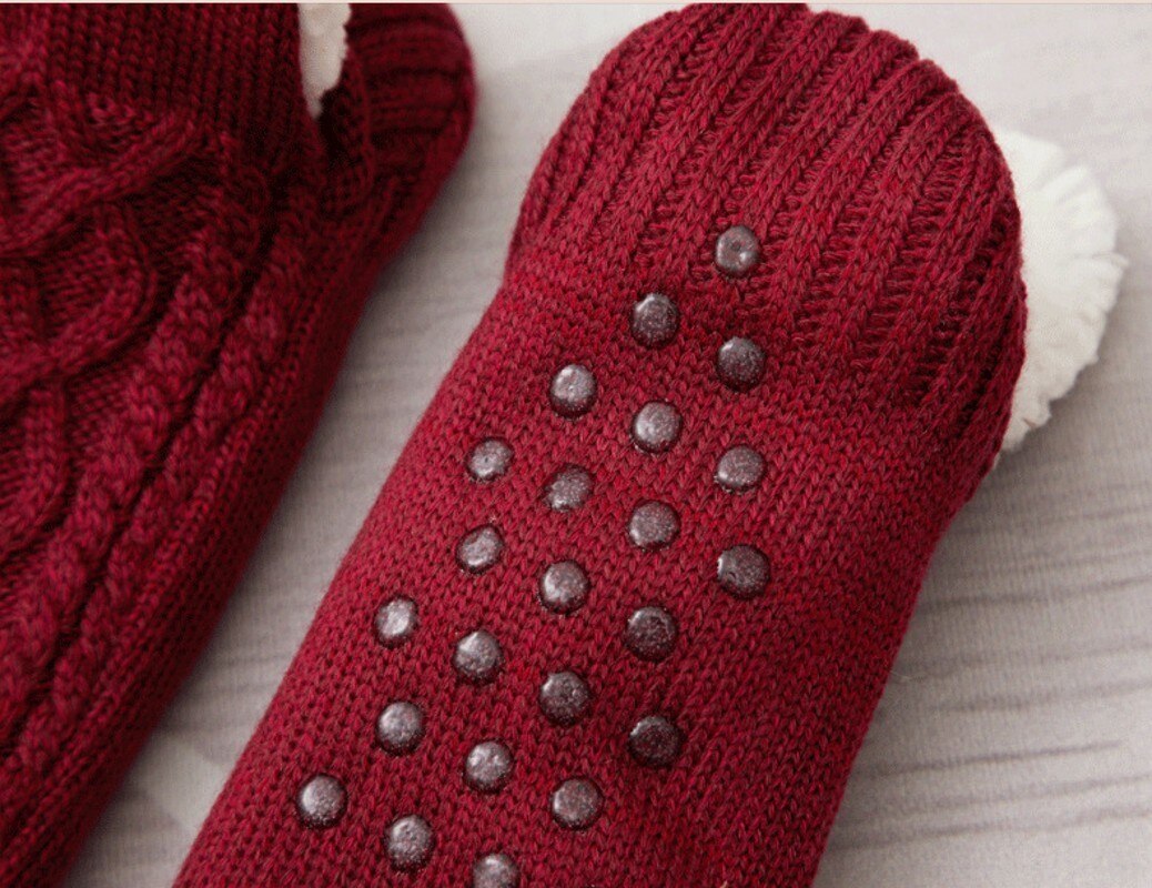 Calcetines gruesos de algodón para el hogar, medias antideslizantes para dormir, zapatos cálidos de invierno para dormitorio, para niñas, novedad