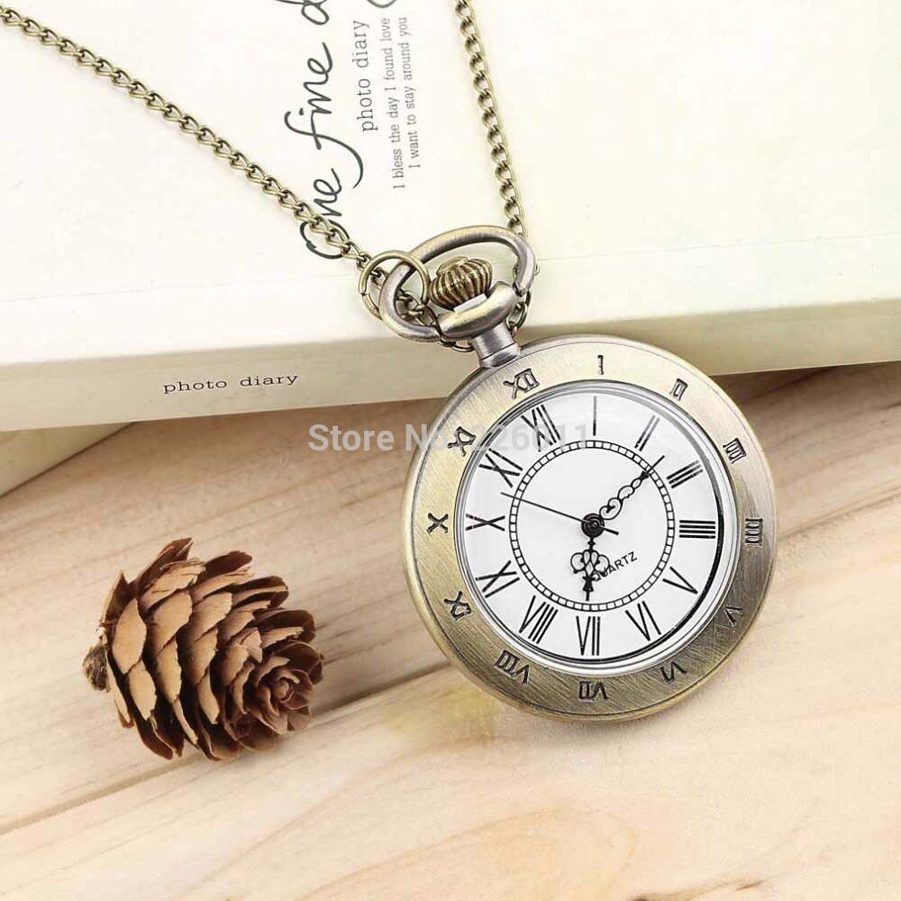 Roman Pocket Watchvintage Hollow Brons Gear Hollow Quartz Zakhorloge Ketting Hanger Klok Ketting Mannen Vrouwen