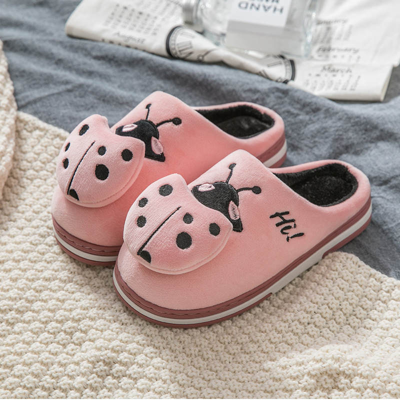 Femmes hiver maison pantoufles dessin animé coccinelle antidérapant à l'intérieur chambre étage chaussures en peluche pantoufles femmes fausse fourrure diapositives TUX77: 5 / 38