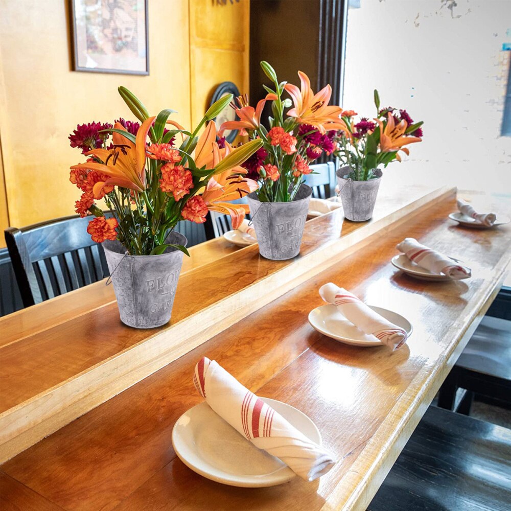 Garden Wrought Iron Pail Simulation Round Iron Bucket Flower Pot Metal Flower Bucket for Home - Size L(Light Grey): Grey