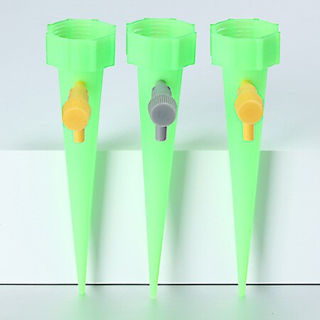 Réglable Auto-Arrosage Conique Canettes Pour Pot De Fleur En Plastique Planteur Automatique Eau Kits D'irrigation Goutte À Goutte Pointe Cône Pile: 3 Pcs Green