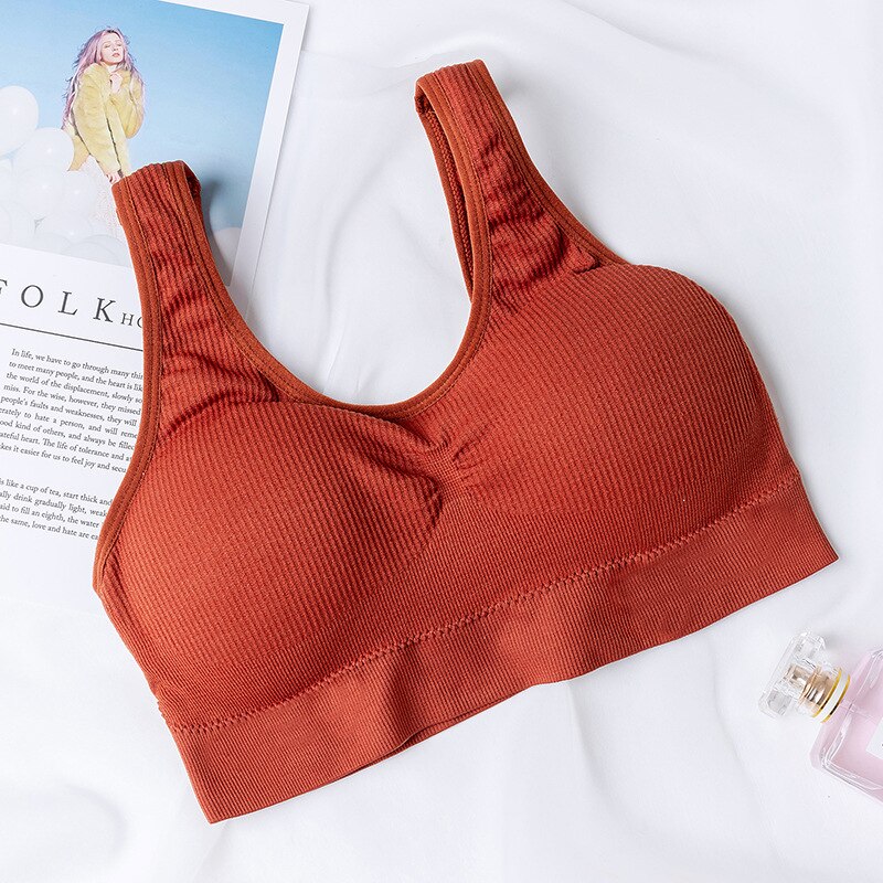 WANAYOU Breathable Non-Slip Padded Sports Bra,Gathered Seamless Girl's Fitness Bra Top,7Colors Push UpYoga Gym Bra for Women: Red / Suit for 40kg-53kg