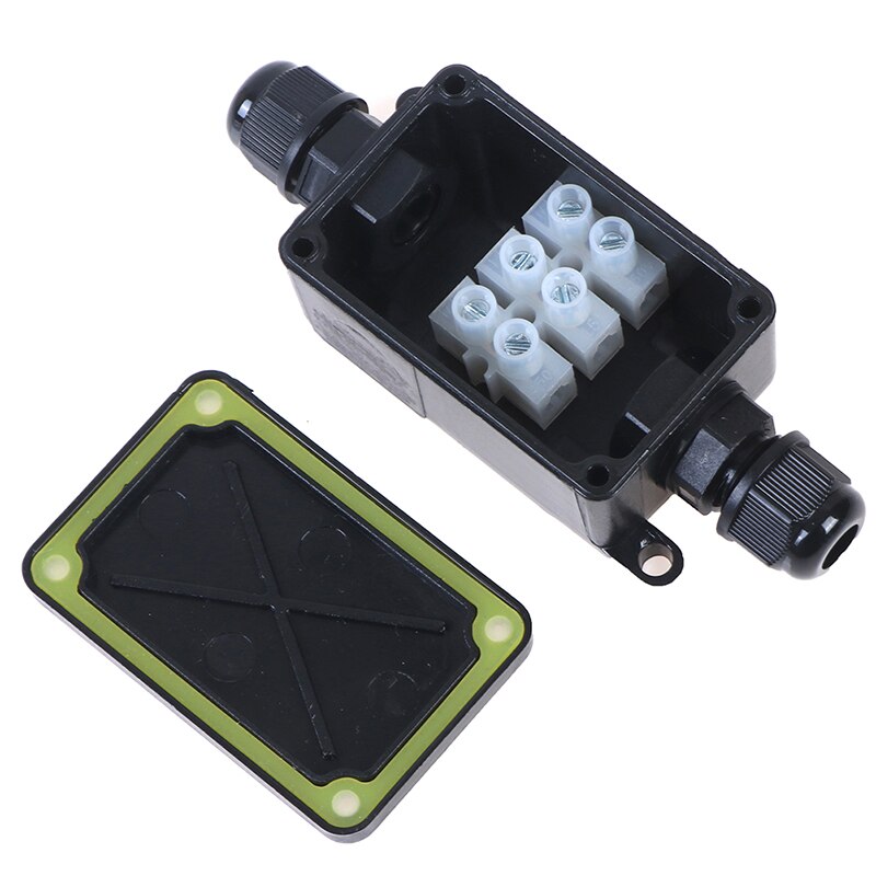 2 Way IP66 Outdoor Waterproof Cable Connector Junction Box With Terminal 450V